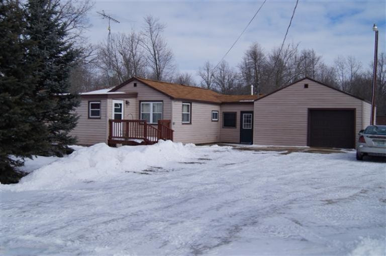 990 North Bossett Road Ravenna, MI 49451 - Photo 1 of 7 Primary Photo