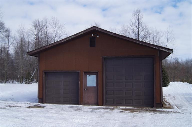 990 North Bossett Road Ravenna, MI 49451 - Photo 5 of 7 Additional Photo