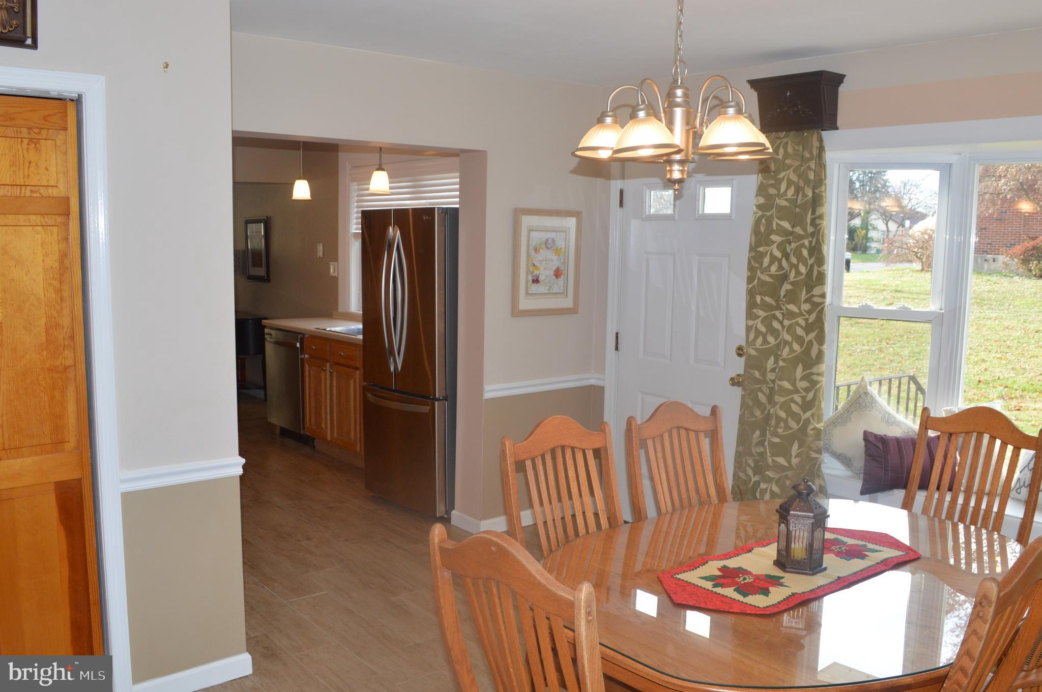 162 Ridge Boulevard Brookhaven, PA 19015 - Photo 11 of 39 Dining room view to Kitchen