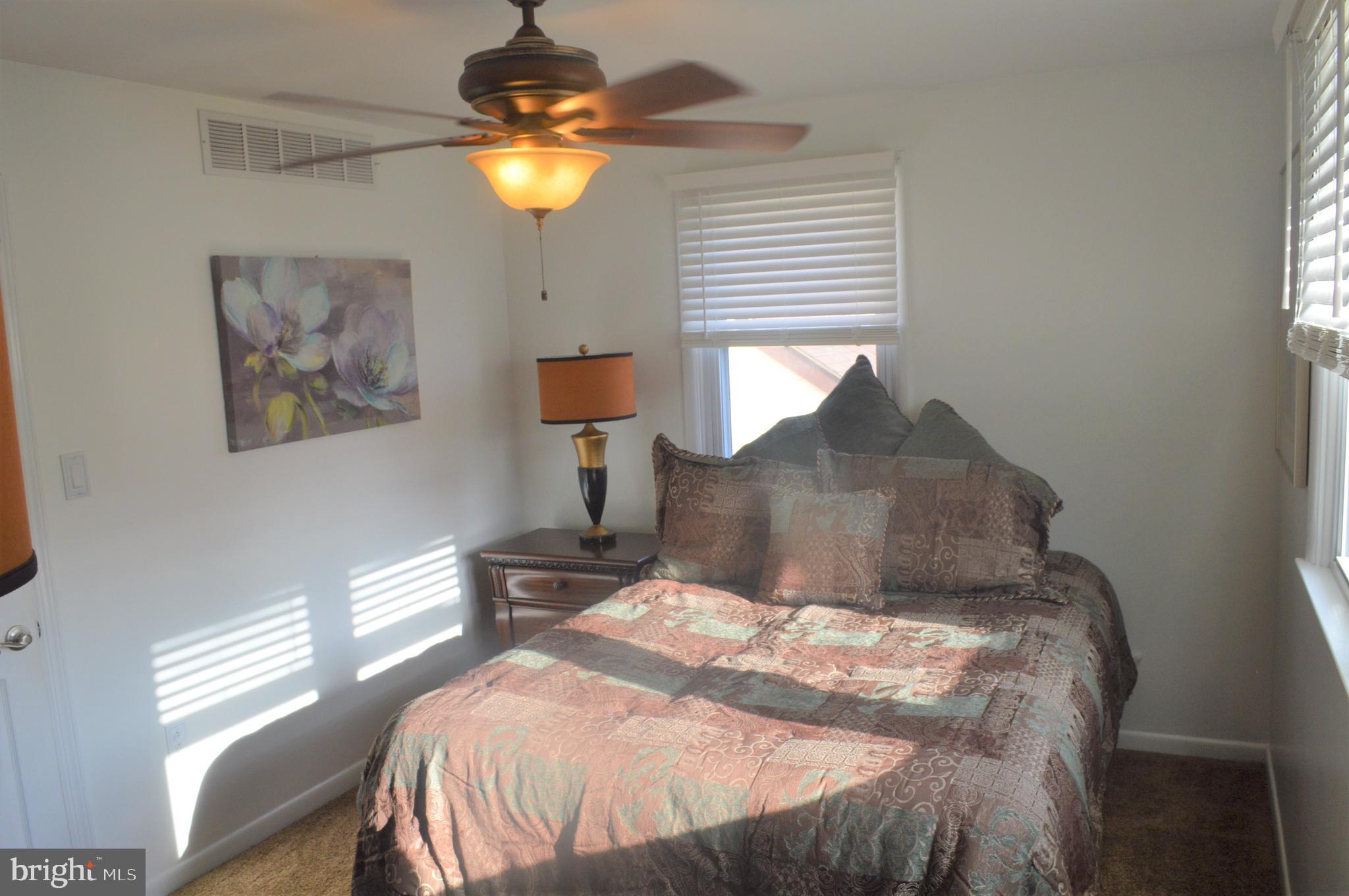 162 Ridge Boulevard Brookhaven, PA 19015 - Photo 28 of 39 3rd Bedroom