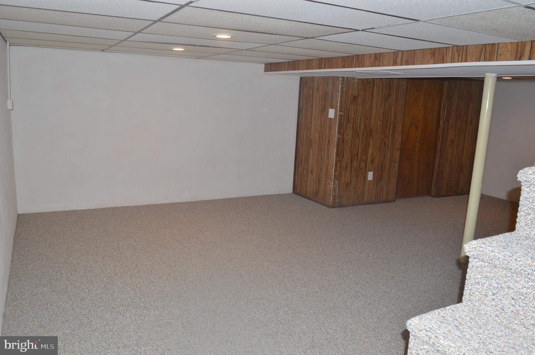 162 Ridge Boulevard Brookhaven, PA 19015 - Photo 34 of 39 Family room in basement