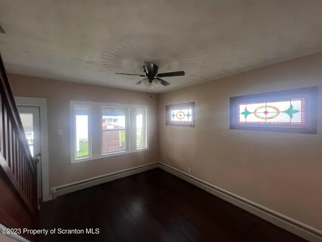 $1,300 | 1005 South Main Street, Taylor, PA 18517