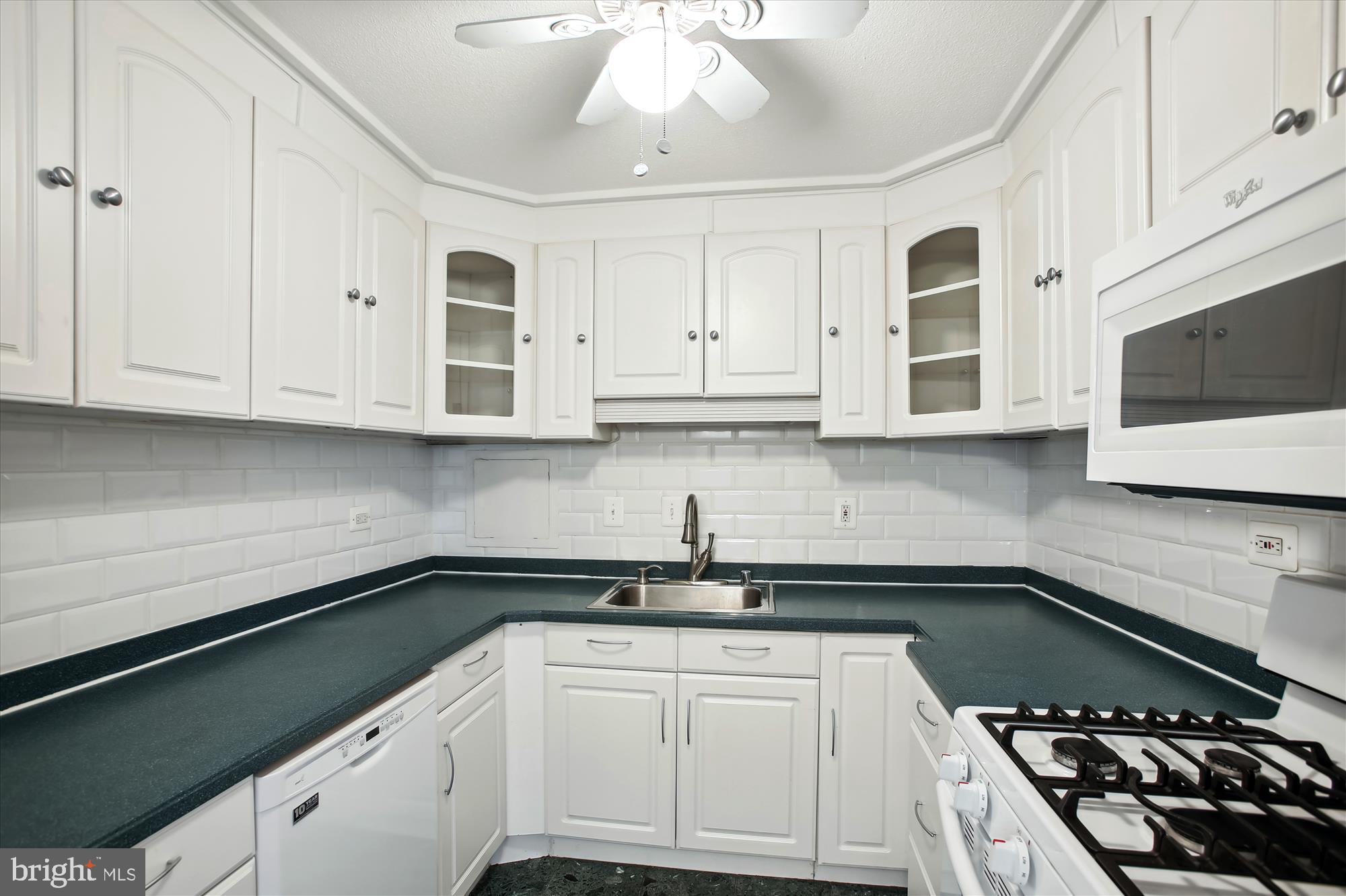 700 7th Street Southwest, Unit 211 Washington, DC 20024 - Photo 16 of 29