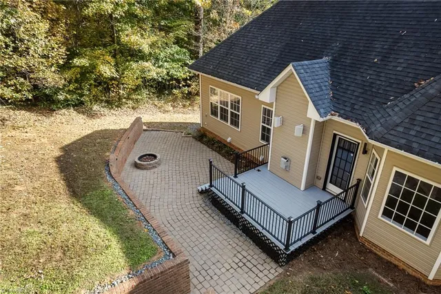 $628,500 | 3925 Philpark Drive, Winston-Salem, NC 27106