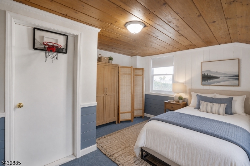 215 Exeter Way Hillside, NJ 07205 - Photo 28 of 34