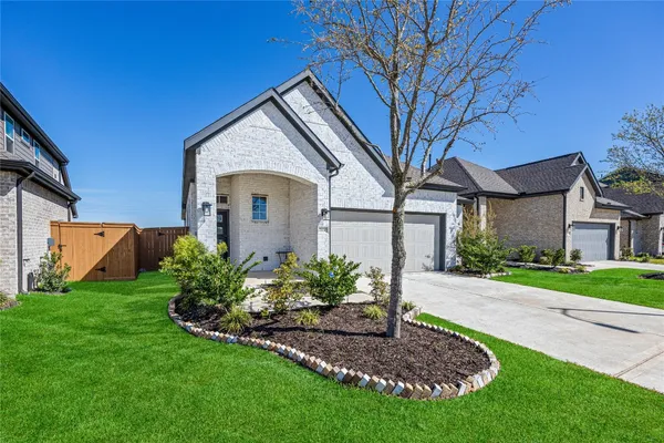 $2,800 | 21130 Garden Palm Drive, Cypress, TX 77433