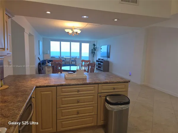 $4,500 | 3725 South Ocean Drive, Unit 1401, Hollywood, FL 33019