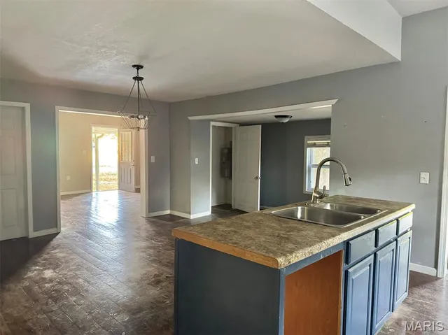 $84,900 | 514 West Harbin Avenue, Puxico, MO 63960