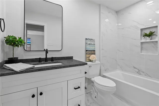 $455,000 | Undisclosed Address, Metairie, LA 70005