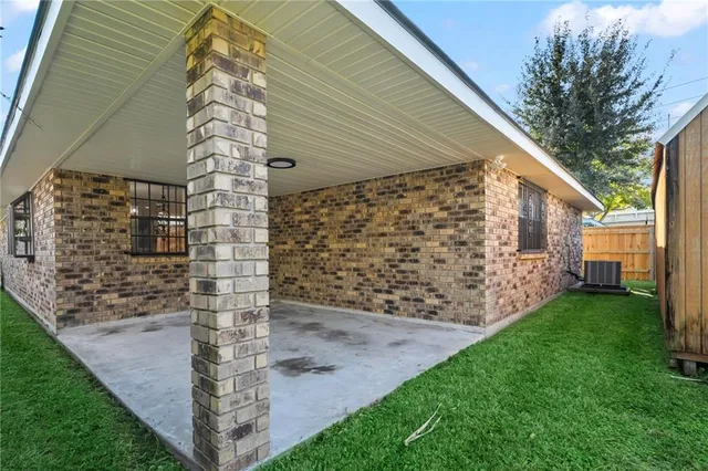 $455,000 | Undisclosed Address, Metairie, LA 70005