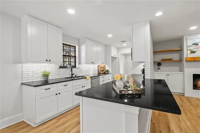 $455,000 | Undisclosed Address, Metairie, LA 70005