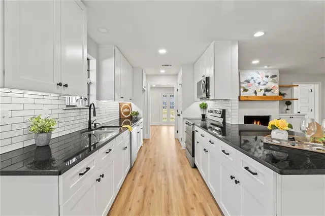 $455,000 | Undisclosed Address, Metairie, LA 70005