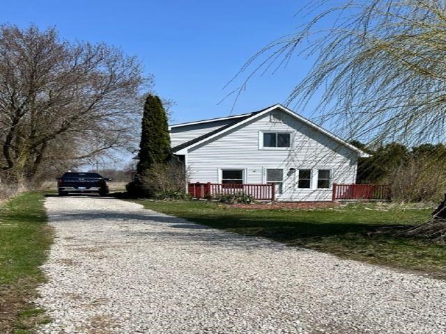 6071 East Burt Road Birch Run, MI 48415 - Photo 1 of 14 50071820.JPG