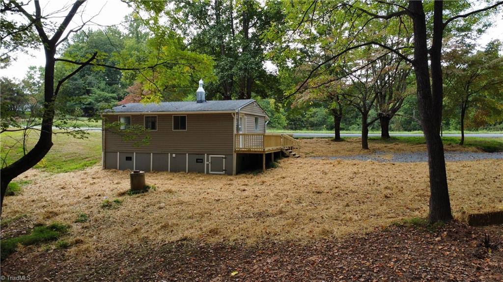 1568 Ahart Ridge Road Ararat, VA 24053 - Photo 3 of 19 Gallery Image 3
