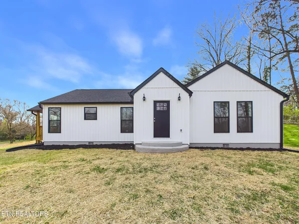 $329,000 | 6 Shawnee Trail, Athens, TN 37303
