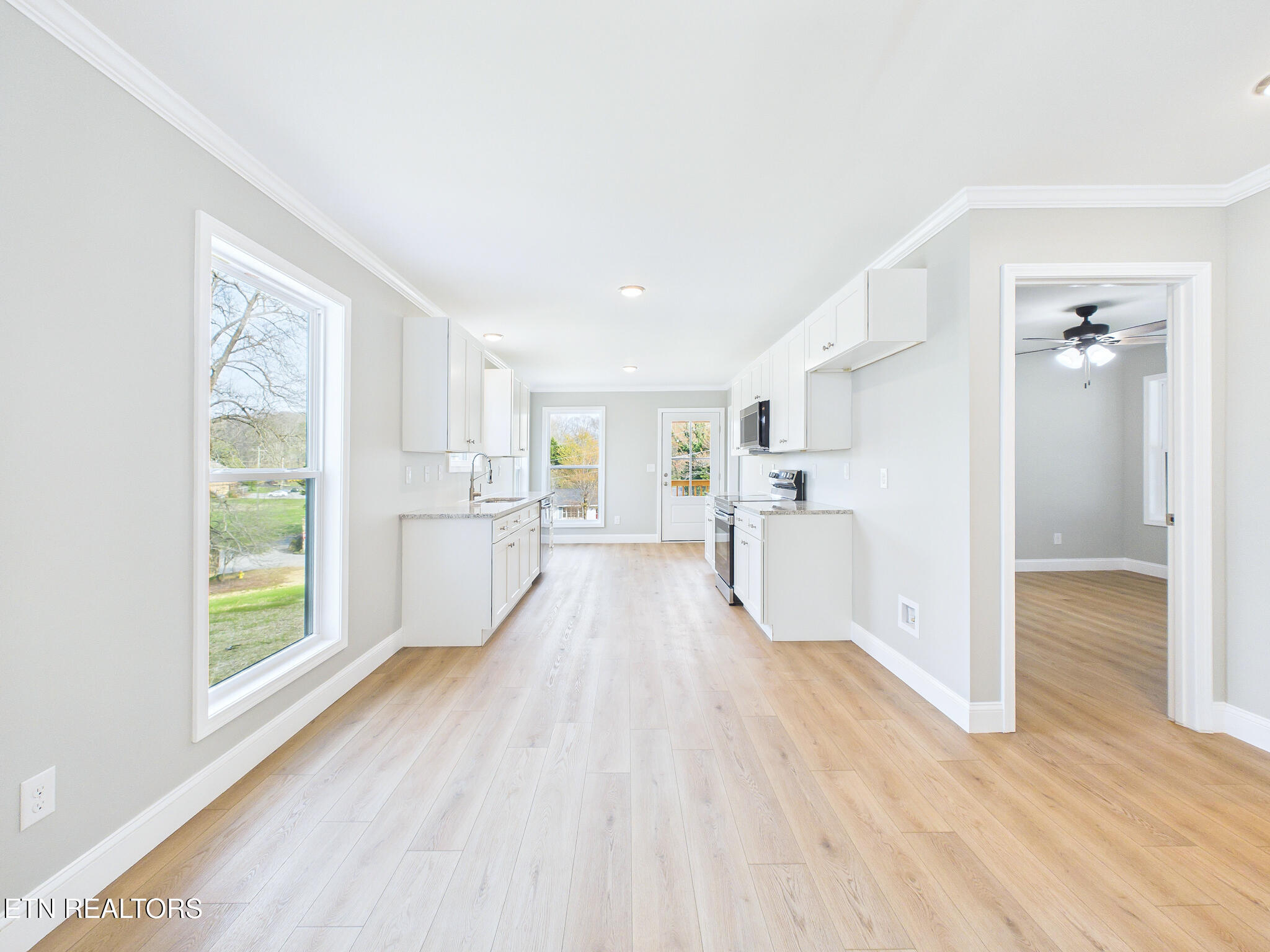 6 Shawnee Trail Athens, TN 37303 - Photo 16 of 43 010