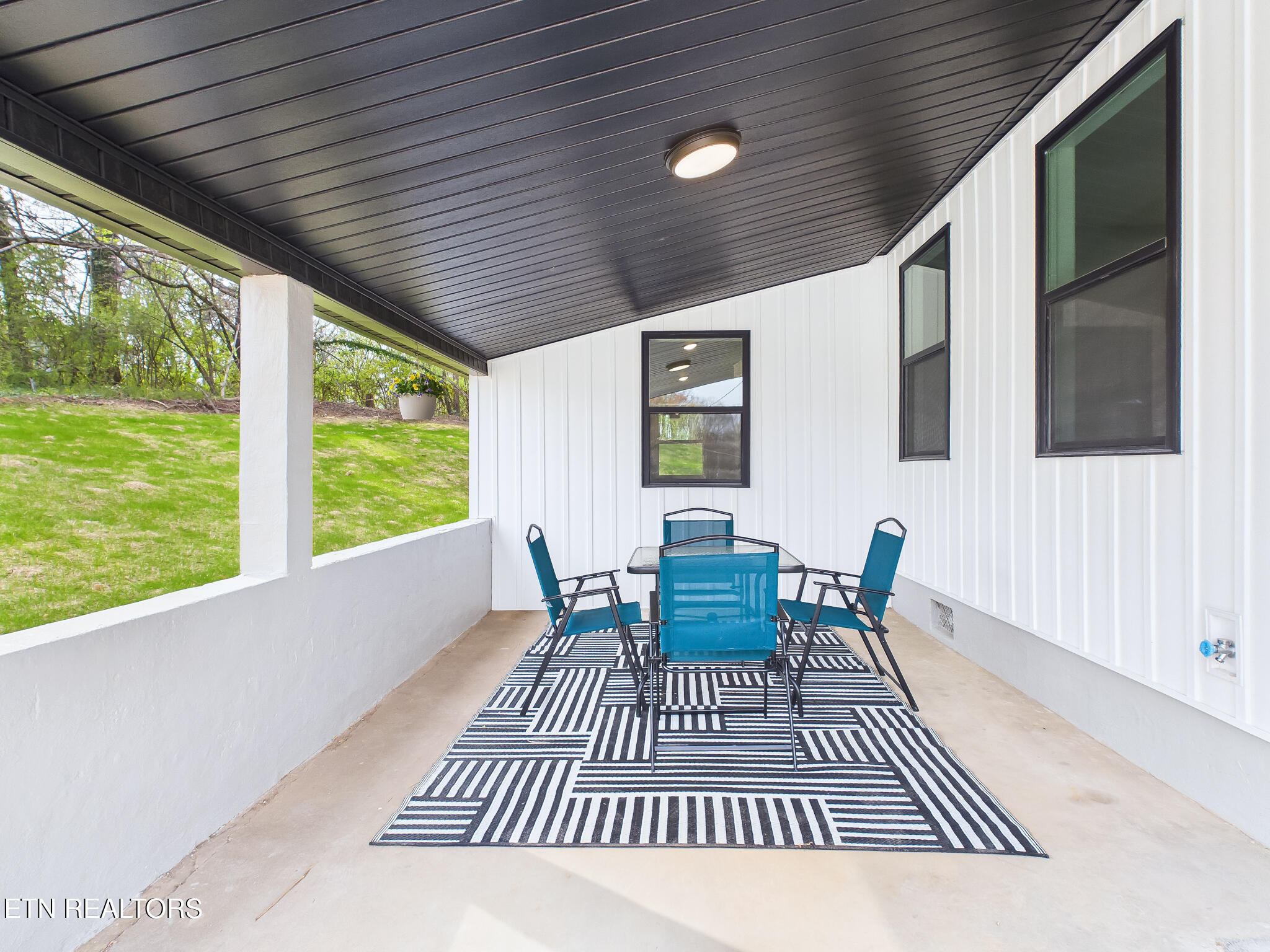 6 Shawnee Trail Athens, TN 37303 - Photo 7 of 43 003