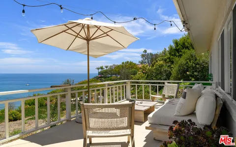 $19,450,000 | 6734 Zumirez Drive, Malibu, CA 90265