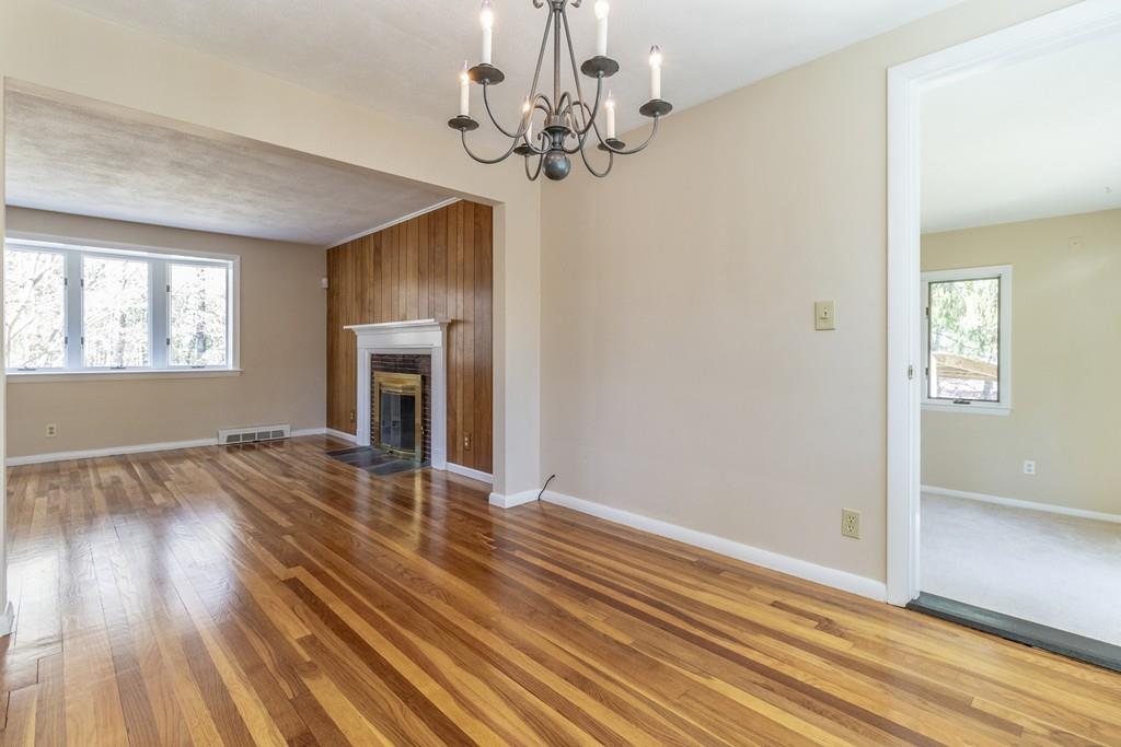 26 Sycamore Road Sudbury, MA 01776 - Photo 5 of 25