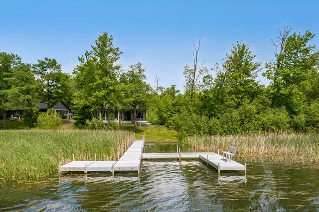 $1,845,000 | 19923 See Gull Road, Brainerd, MN 56401