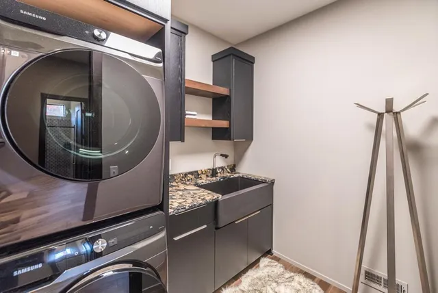 $1,845,000 | 19923 See Gull Road, Brainerd, MN 56401