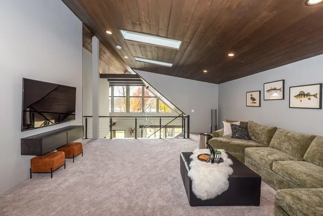 $1,845,000 | 19923 See Gull Road, Brainerd, MN 56401