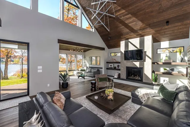 $1,845,000 | 19923 See Gull Road, Brainerd, MN 56401