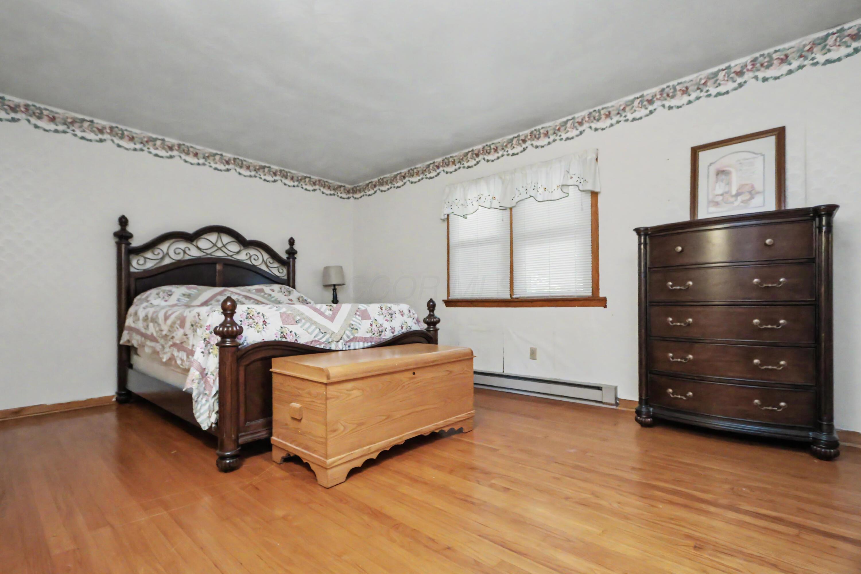 1812 Base Line Road West Plymouth, OH 44865 - Photo 12 of 43 2A5A9466