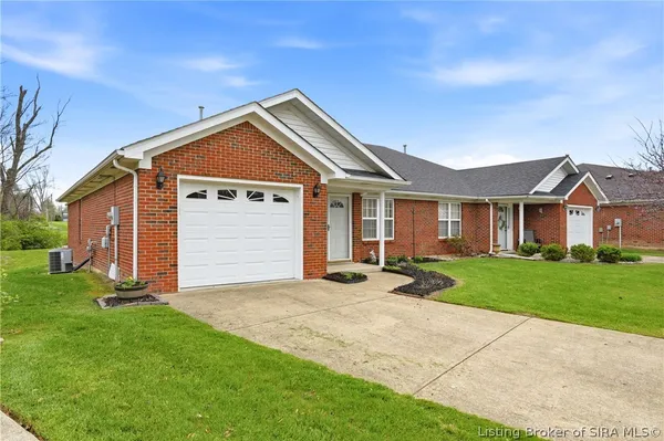 $239,000 | 2414 Trinity Run Court, New Albany, IN 47150