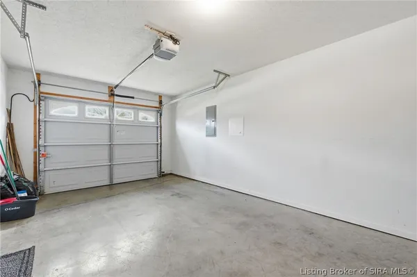 $239,000 | 2414 Trinity Run Court, New Albany, IN 47150