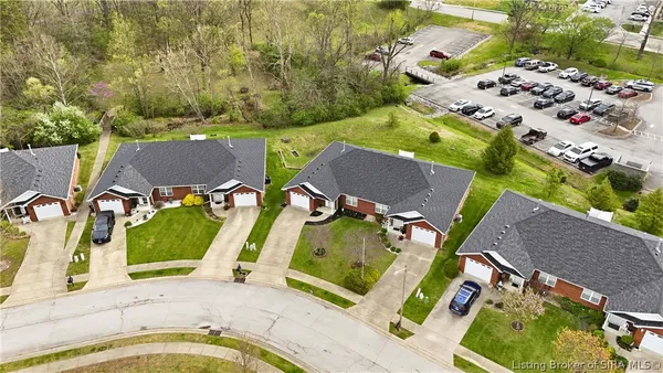 $239,000 | 2414 Trinity Run Court, New Albany, IN 47150