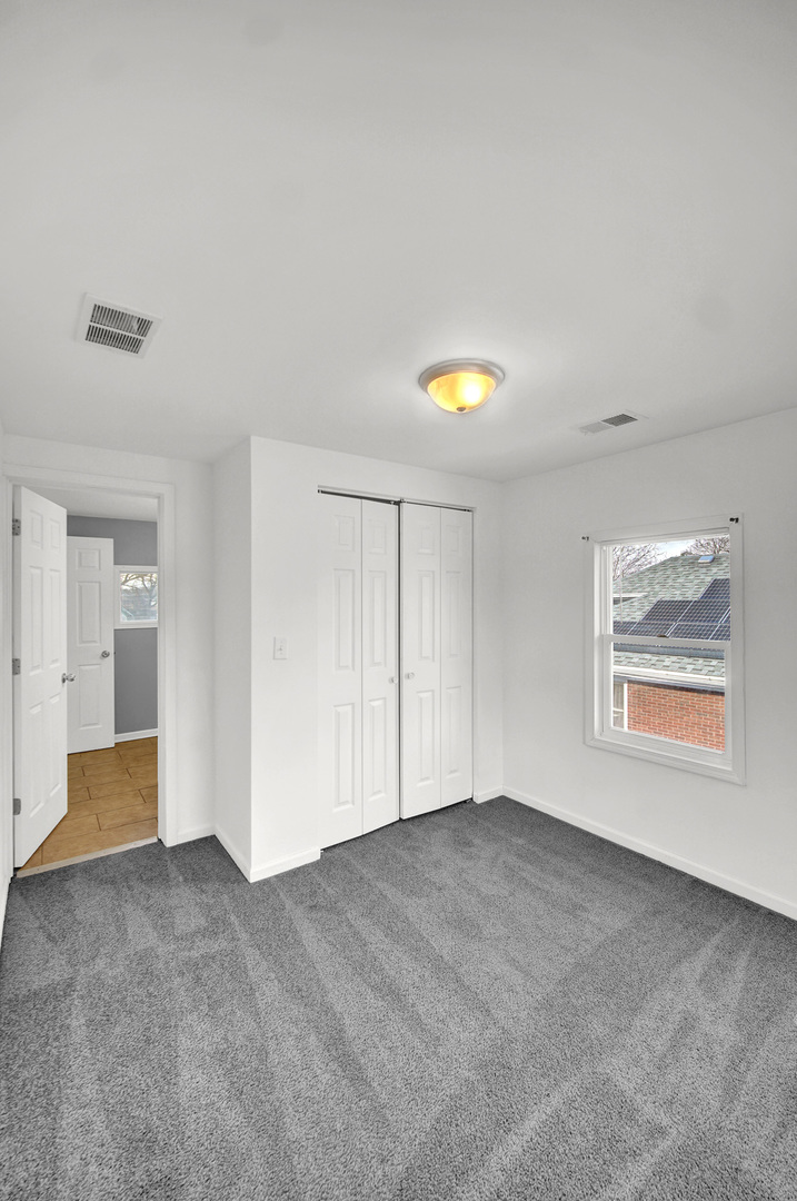 620 Clement Street Joliet, IL 60435 - Photo 13 of 19