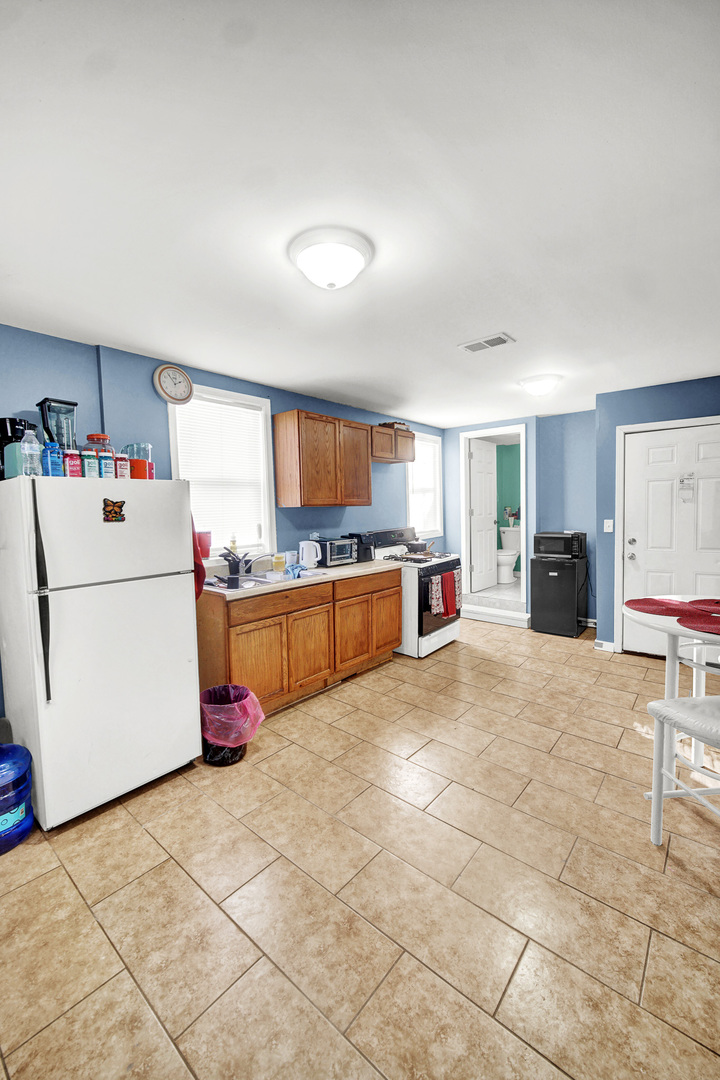 620 Clement Street Joliet, IL 60435 - Photo 17 of 19