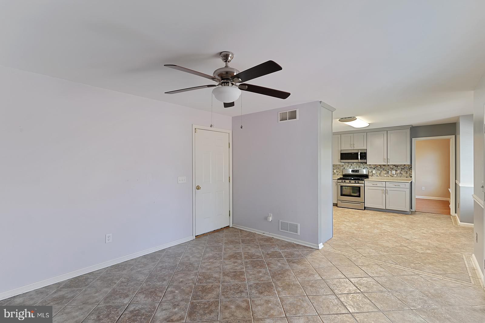 711 East Division Street Dover, DE 19901 - Photo 17 of 26