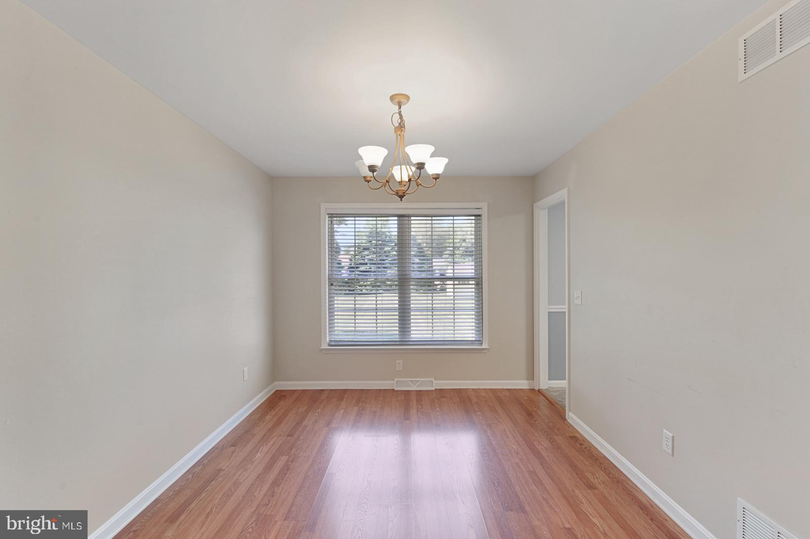 711 East Division Street Dover, DE 19901 - Photo 8 of 26