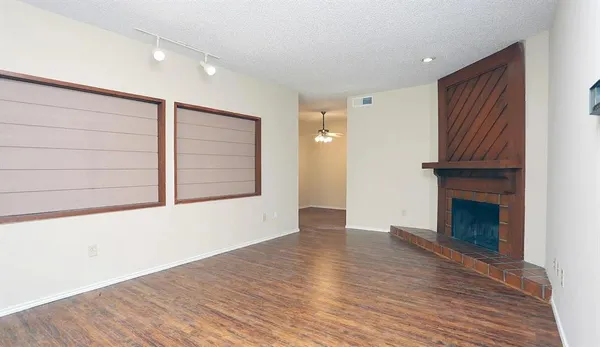 $1,200 | 9254 Forest Lane, Unit 507, Dallas, TX 75243