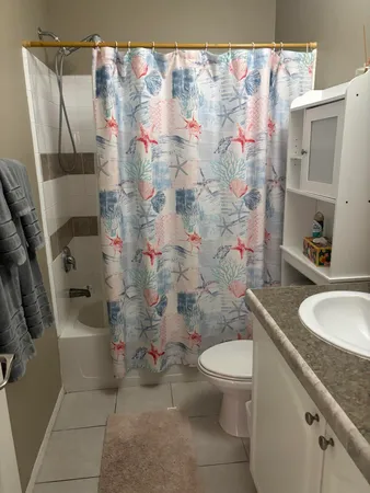 $3,900 | 210 West 2nd Court, Key Largo, FL 33037