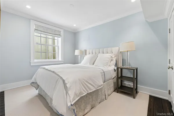 $70,000 | 60 Old Town Crossing, Southampton, NY 11968