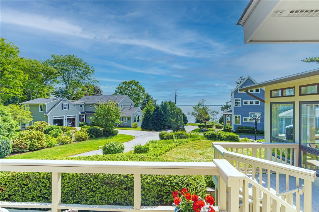 17 Shore Road Bristol, RI 02809 - Photo 2 of 32