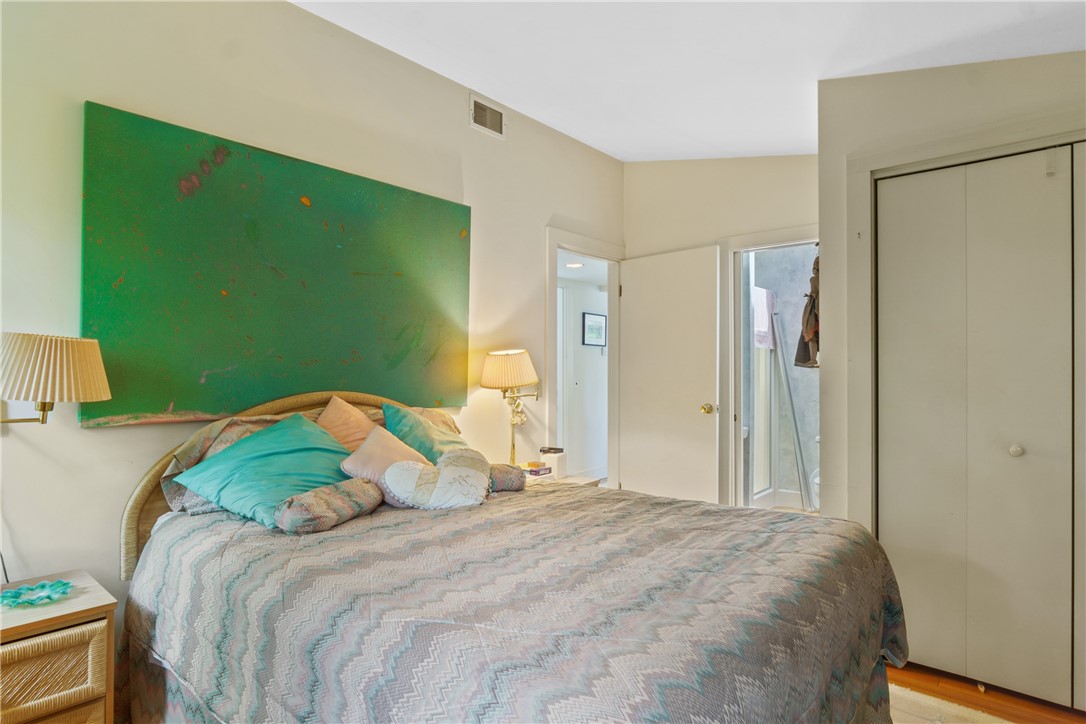 17 Shore Road Bristol, RI 02809 - Photo 24 of 32