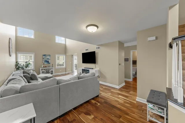 $339,000 | 17259 Long Bow Drive, Lockport, IL 60441