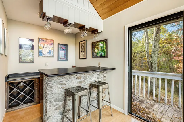 $579,000 | 15 Crest Cir Drive, Weaverville, NC 28787