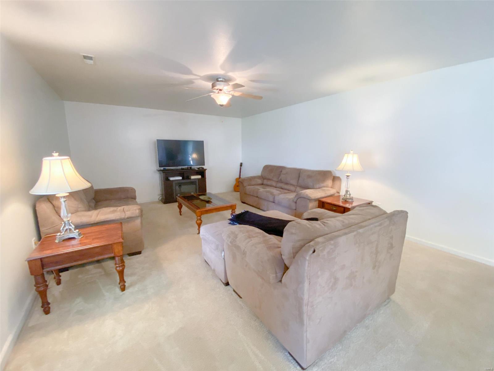 1400 Timberbrook Drive Mascoutah, IL 62258 - Photo 9 of 26