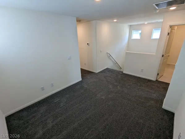 $2,250 | 7703 Moore Crk Lane, North Las Vegas, NV 89084