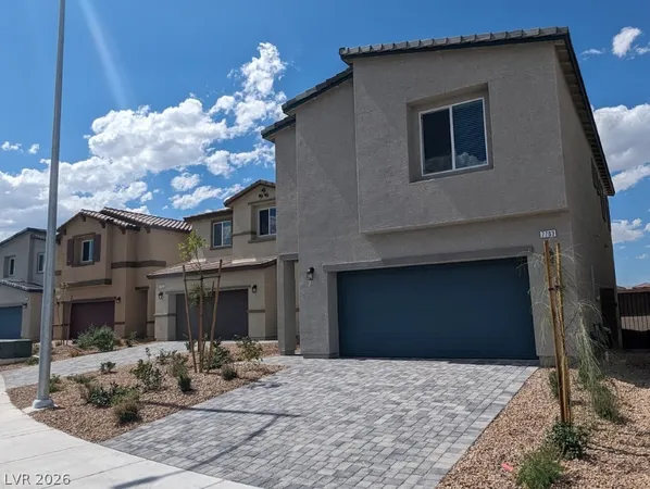 $2,250 | 7703 Moore Crk Lane, North Las Vegas, NV 89084