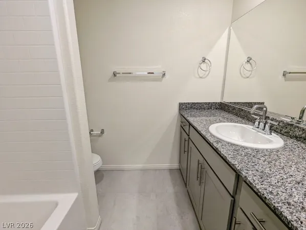 $2,250 | 7703 Moore Crk Lane, North Las Vegas, NV 89084
