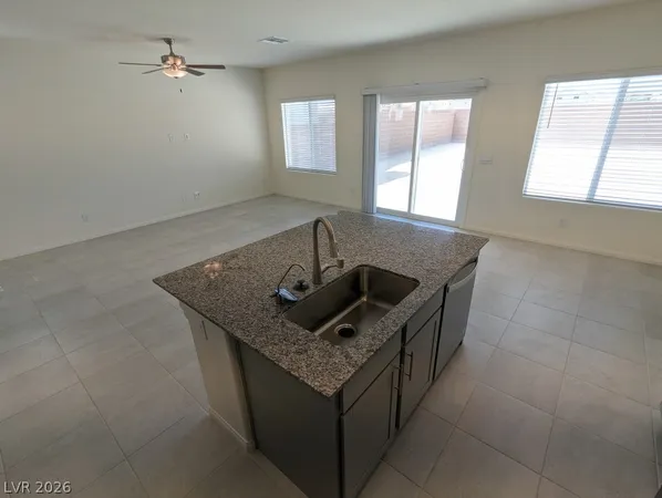 $2,250 | 7703 Moore Crk Lane, North Las Vegas, NV 89084