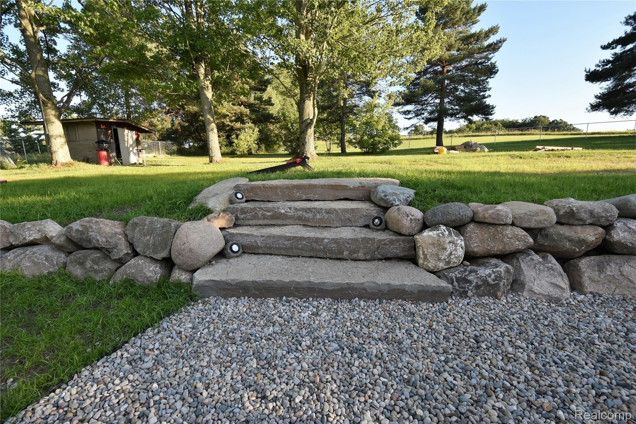 4639 Lippincott Road Lapeer, MI 48446 - Photo 22 of 27 DSC_4418.JPG