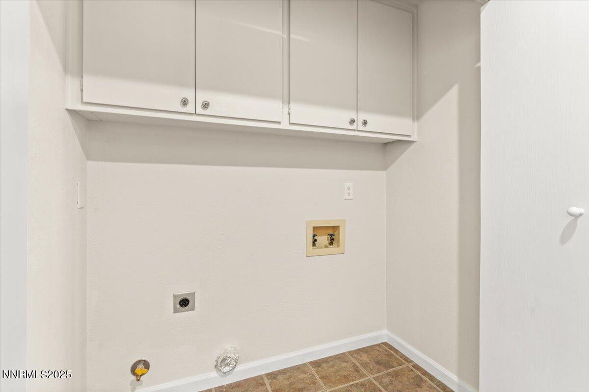 7187 Blue Falls Circle Reno, NV 89511 - Photo 37 of 42 a view of small space