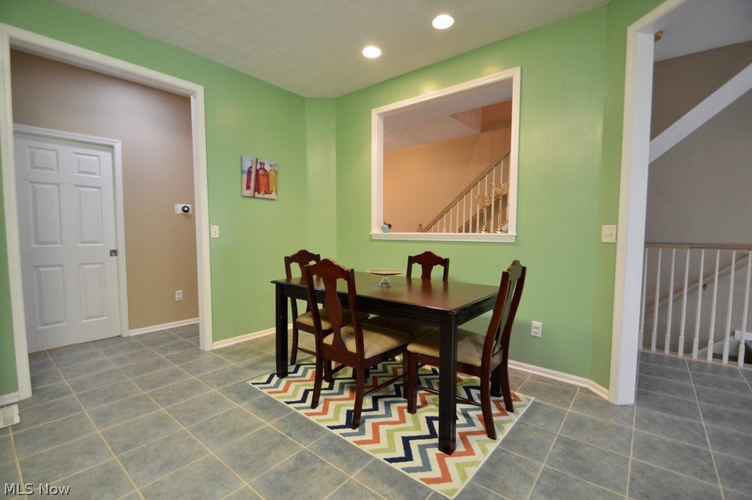 30247 Center Ridge Road, Unit 12 Westlake, OH 44145 - Photo 18 of 35 Spacious kitchen dining room